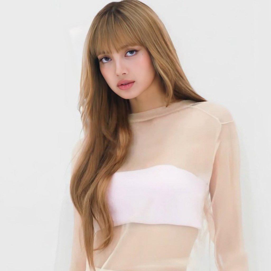 리사 (BLACKPINK)의 비하인드 컷