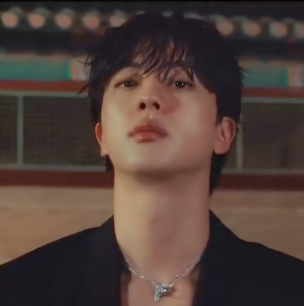 진 (방탄소년단)의 최신 사진
