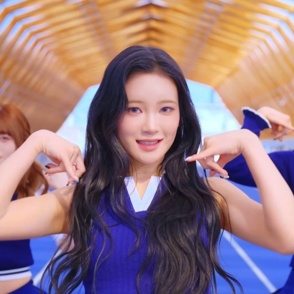 櫻井美羽 (ME:I)の最新写真