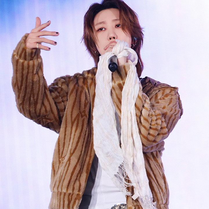 Behind-the-scenes cut of The 8 (SEVENTEEN)