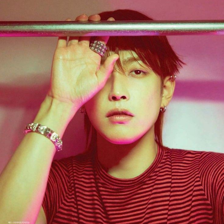 Latest photo of Hongjoong (ATEEZ)