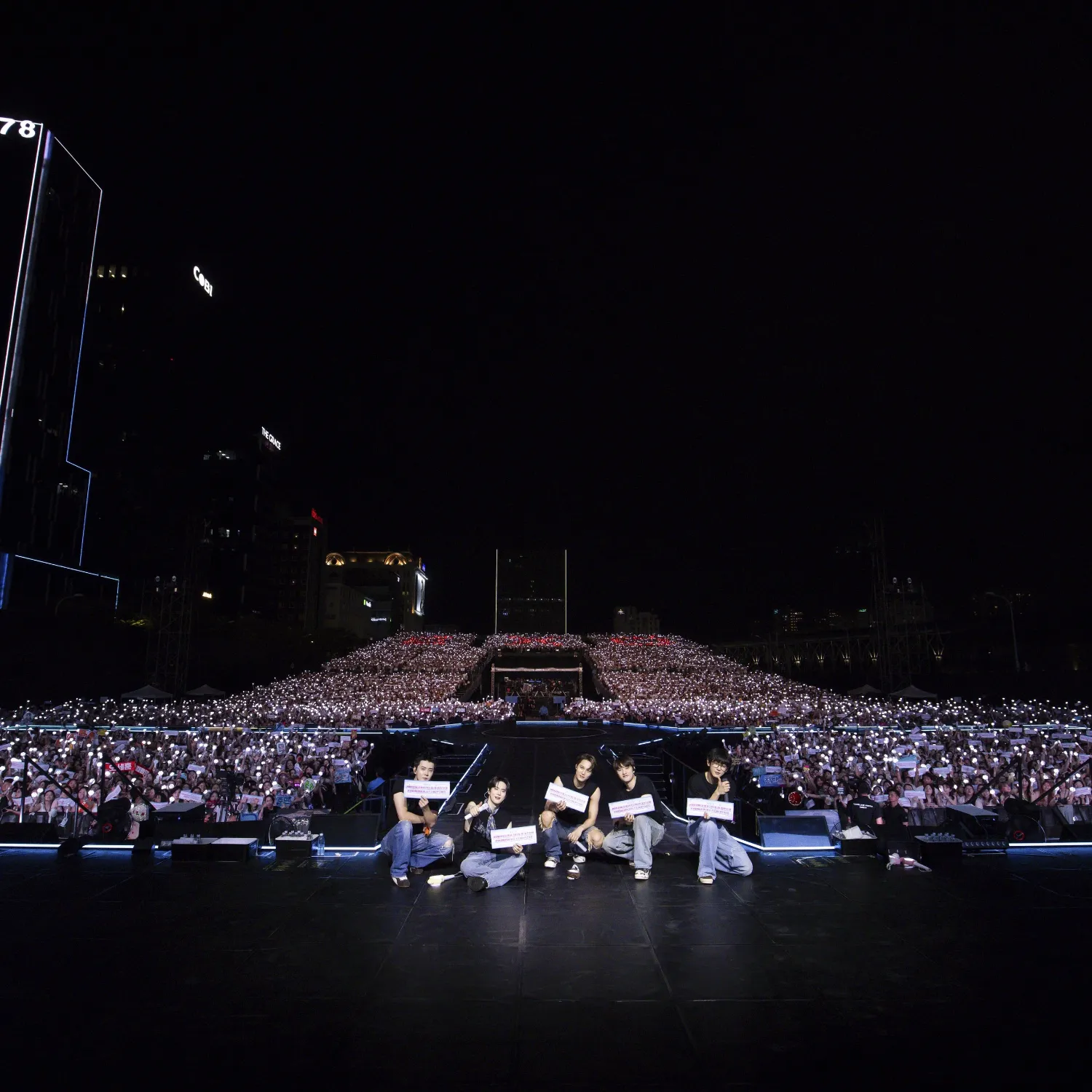 EXO 최근 활동샷