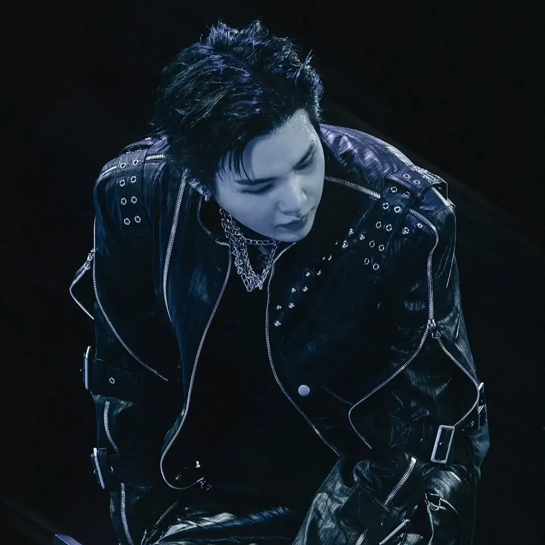 Foto terbaru SUGA (BTS)