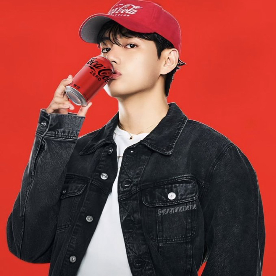 V (防弹少年团)粉丝拍下的瞬间