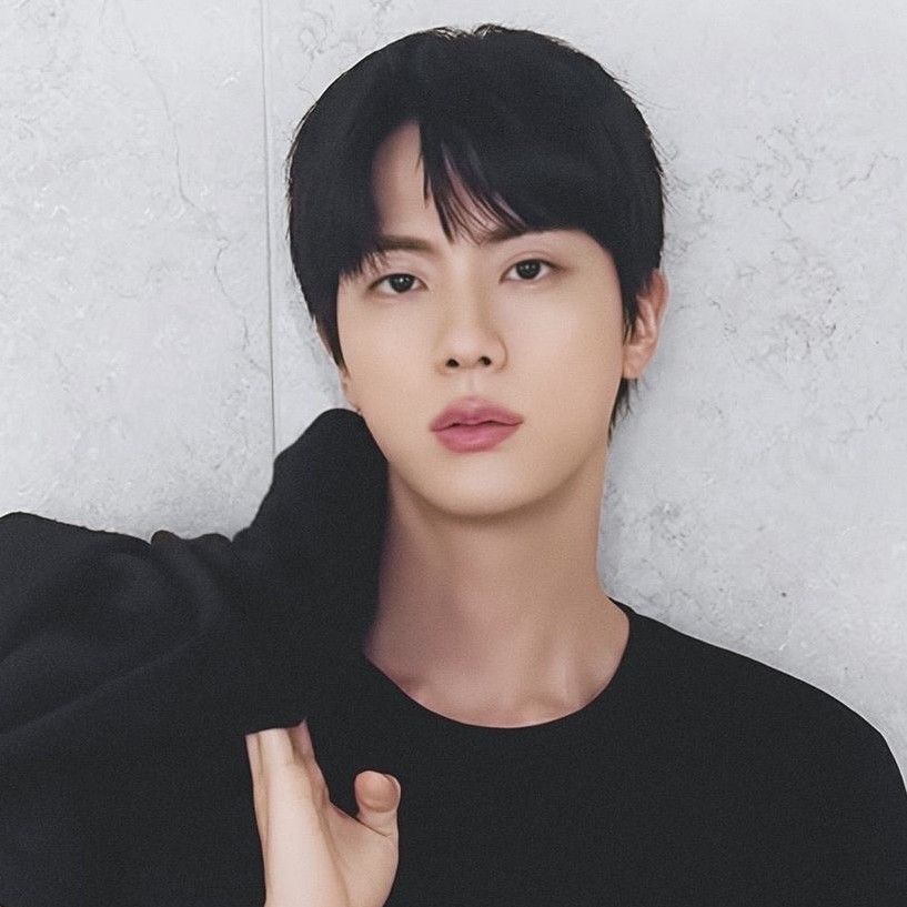 Foto terbaru Jin (BTS)