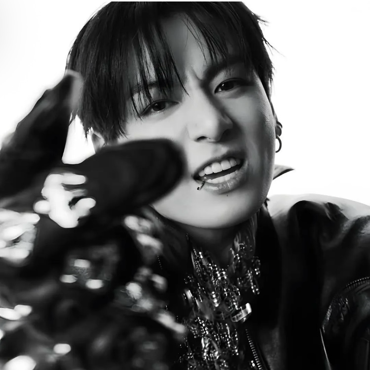Momen yang diabadikan oleh penggemar Jungkook (BTS)