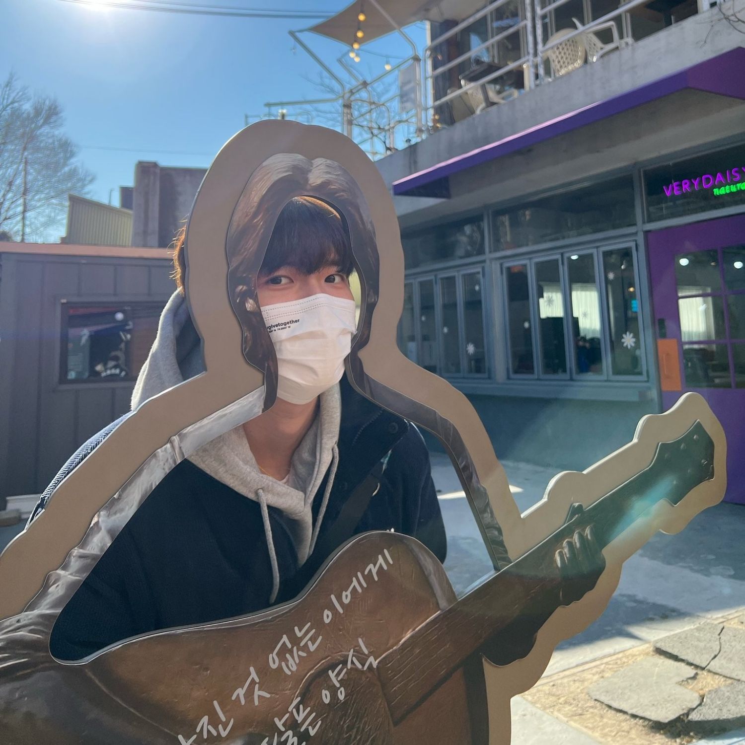 キム・ジェファンの最近の活動写真