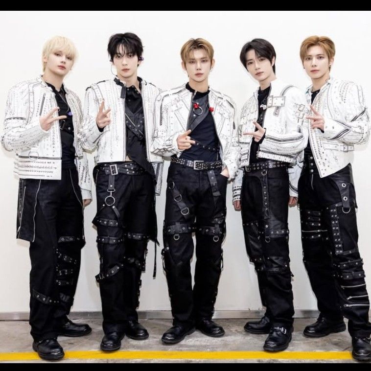 Potret di balik layar HueningKai (TOMORROW X TOGETHER)