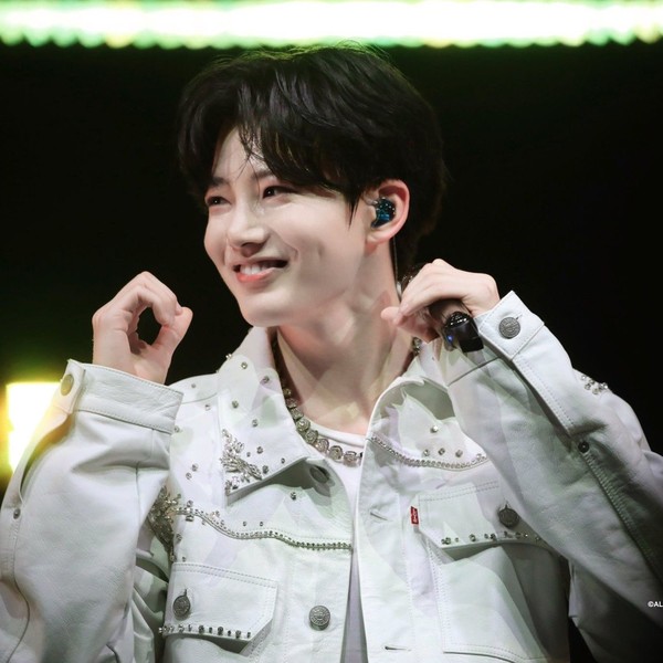 TREASURE ジュンギュ ファンダムコミュニティ │ KPOP人気No.1アプリ