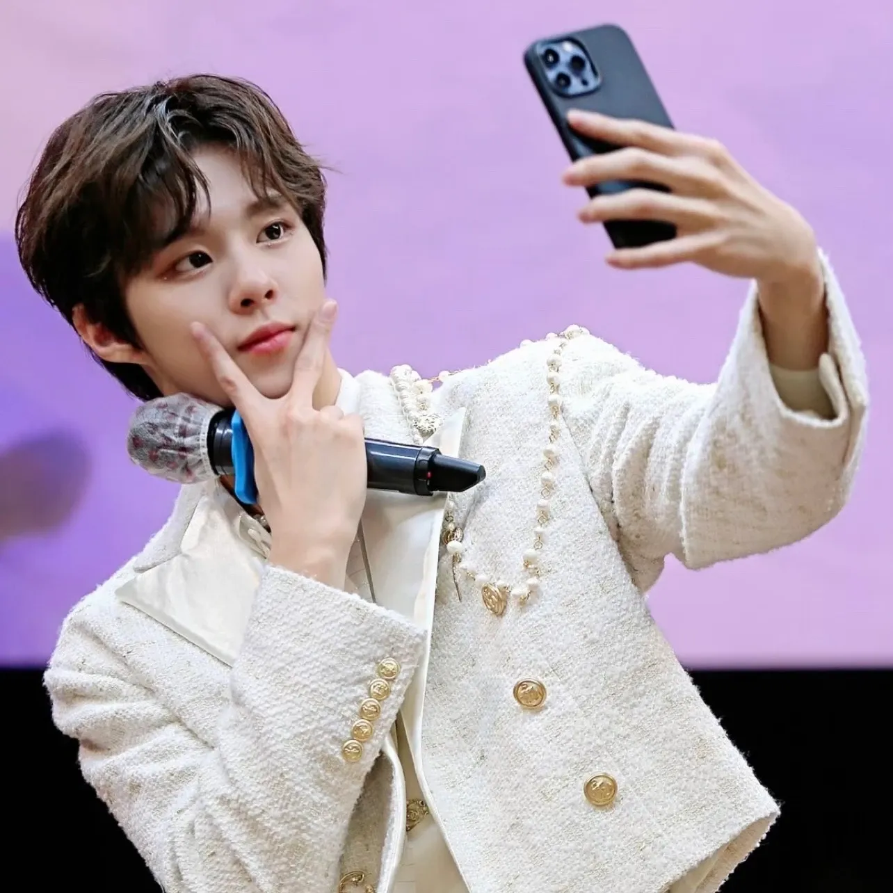 김우석 최근 활동샷