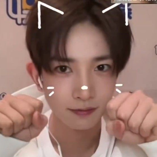 희승 (ENHYPEN) 최근 활동샷