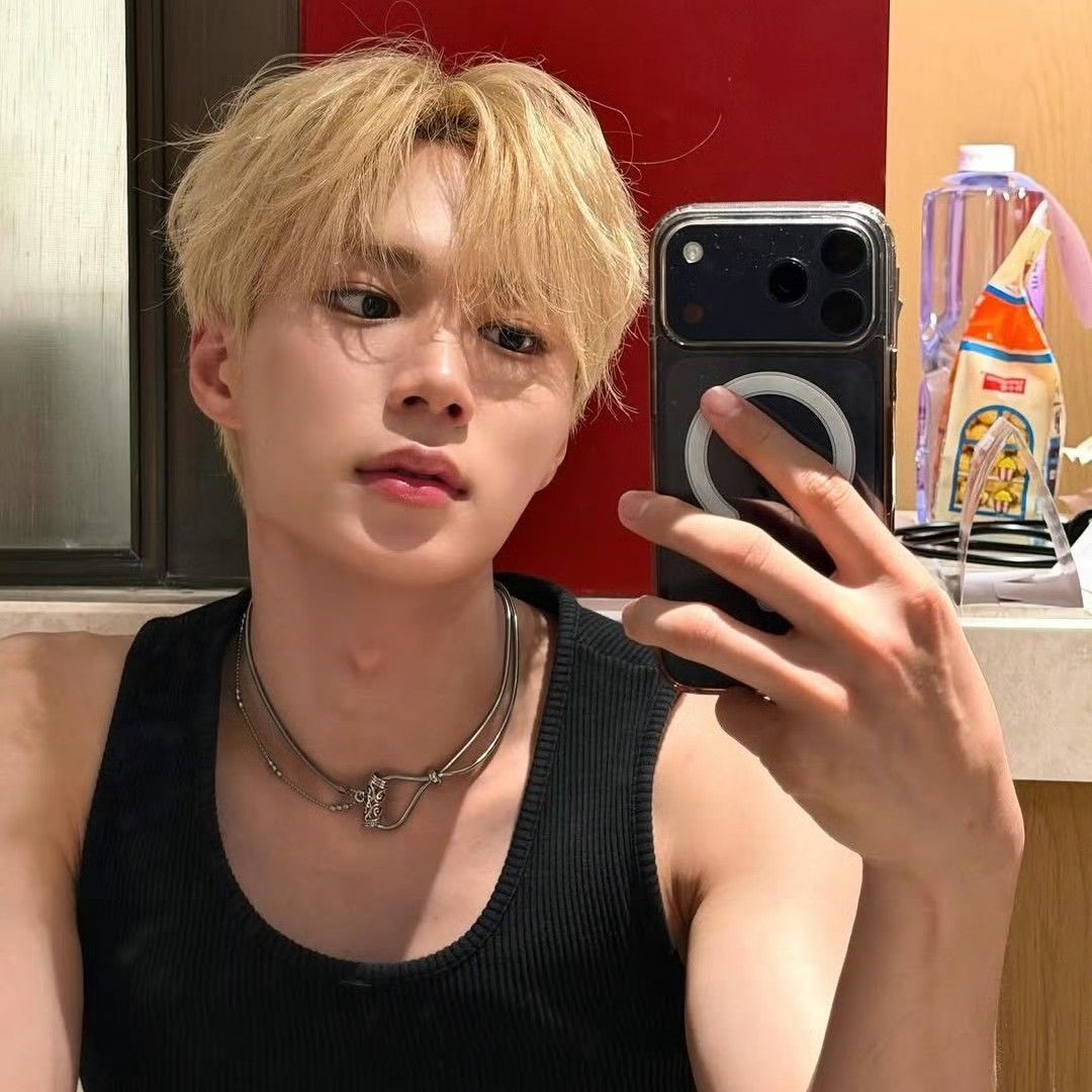 A moment captured by Kim Junseo (ALPHA DRIVE ONE)'s fan