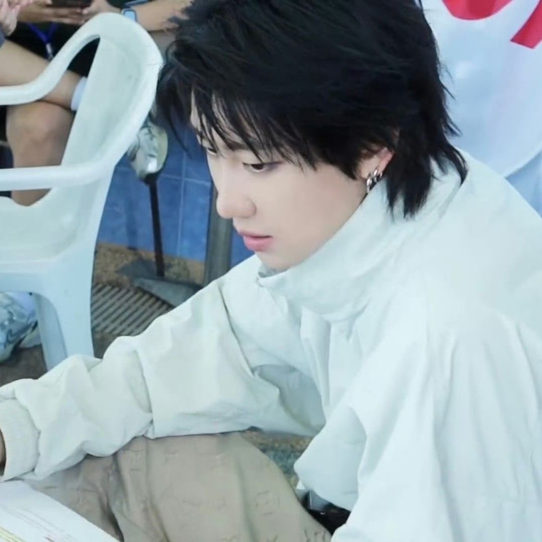 Latest photo of The 8 (SEVENTEEN)