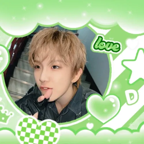 A moment captured by Woonhak (BOYNEXTDOOR)'s fan