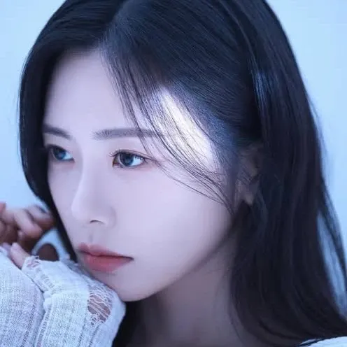 A moment captured by JI U (DREAMCATCHER)'s fan