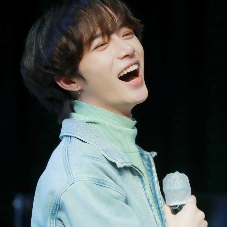 Latest photo of Beomgyu (TOMORROW X TOGETHER)