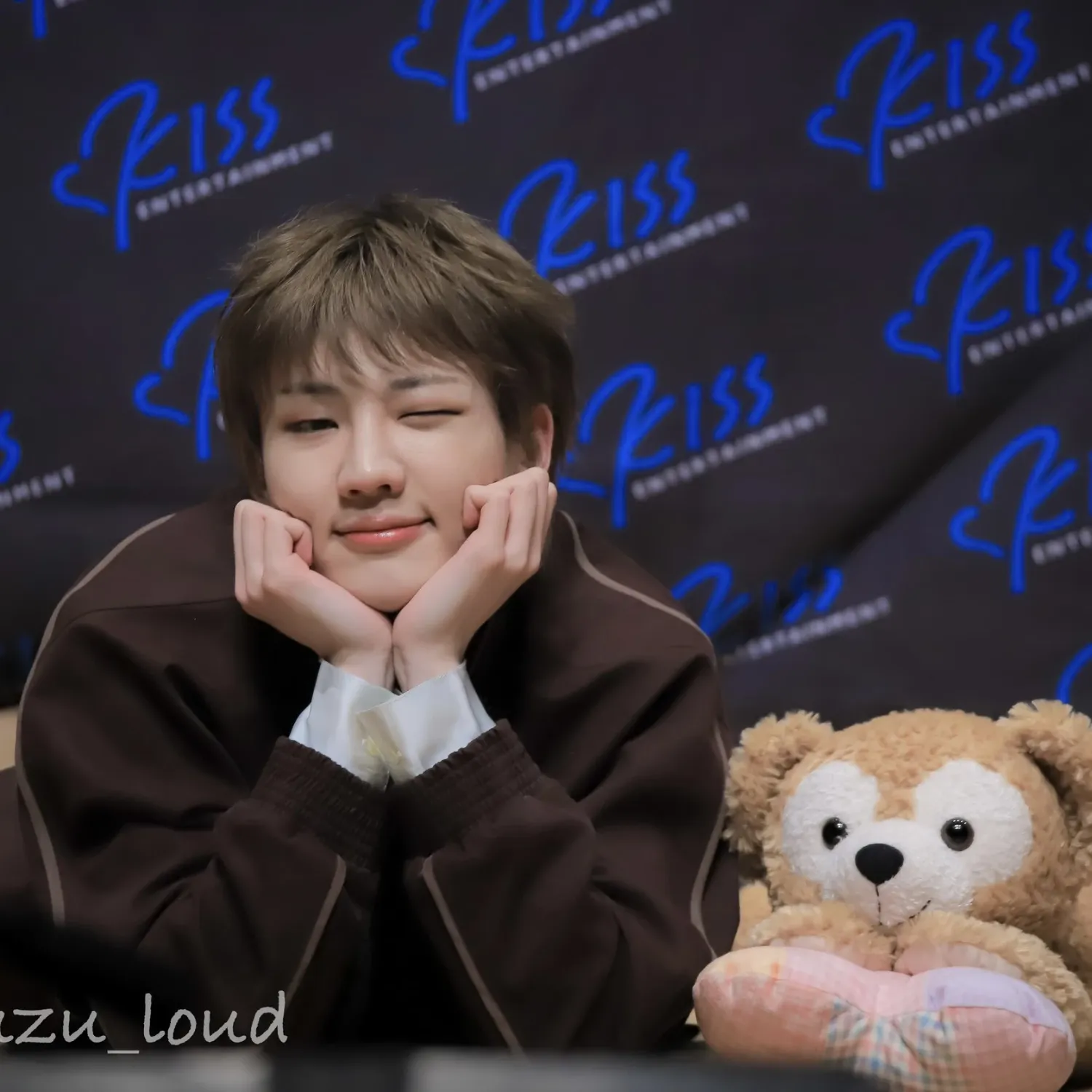 Latest photo of Junhyeok (TNX)