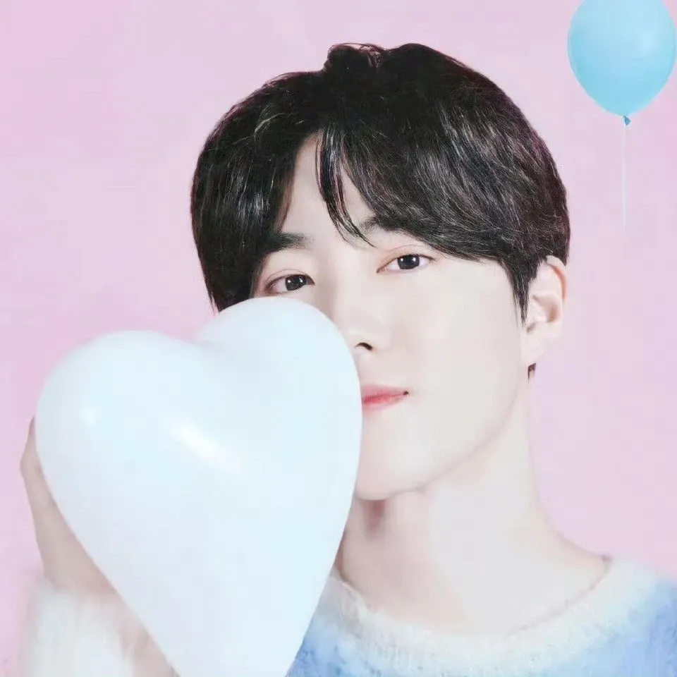 Suho (EXO)粉丝拍下的瞬间