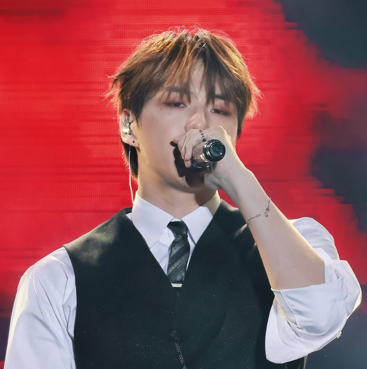 姜丹尼爾的最新照片