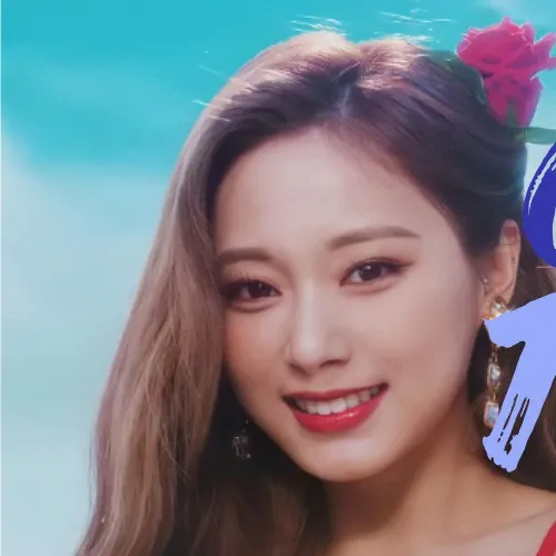 Foto terbaru Tzuyu (TWICE)