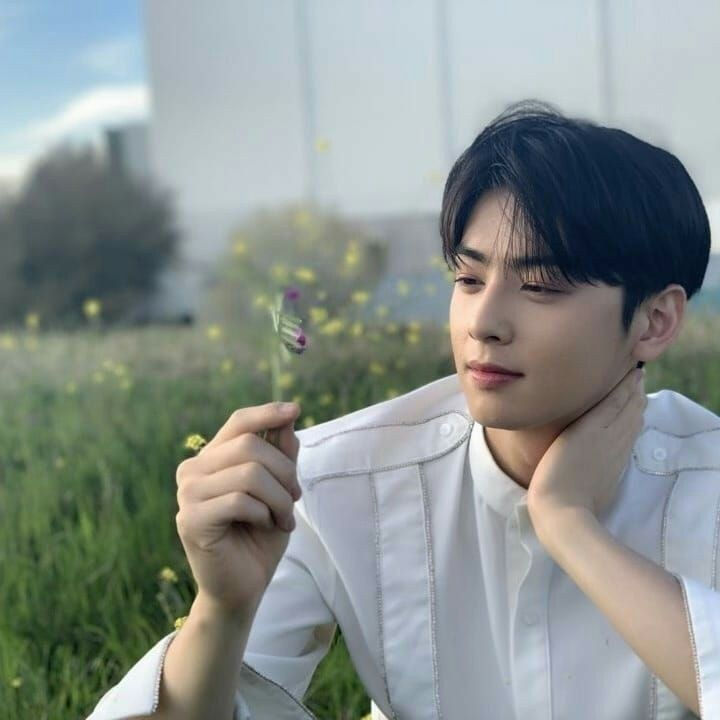 Behind-the-scenes cut of Eunwoo (ASTRO)