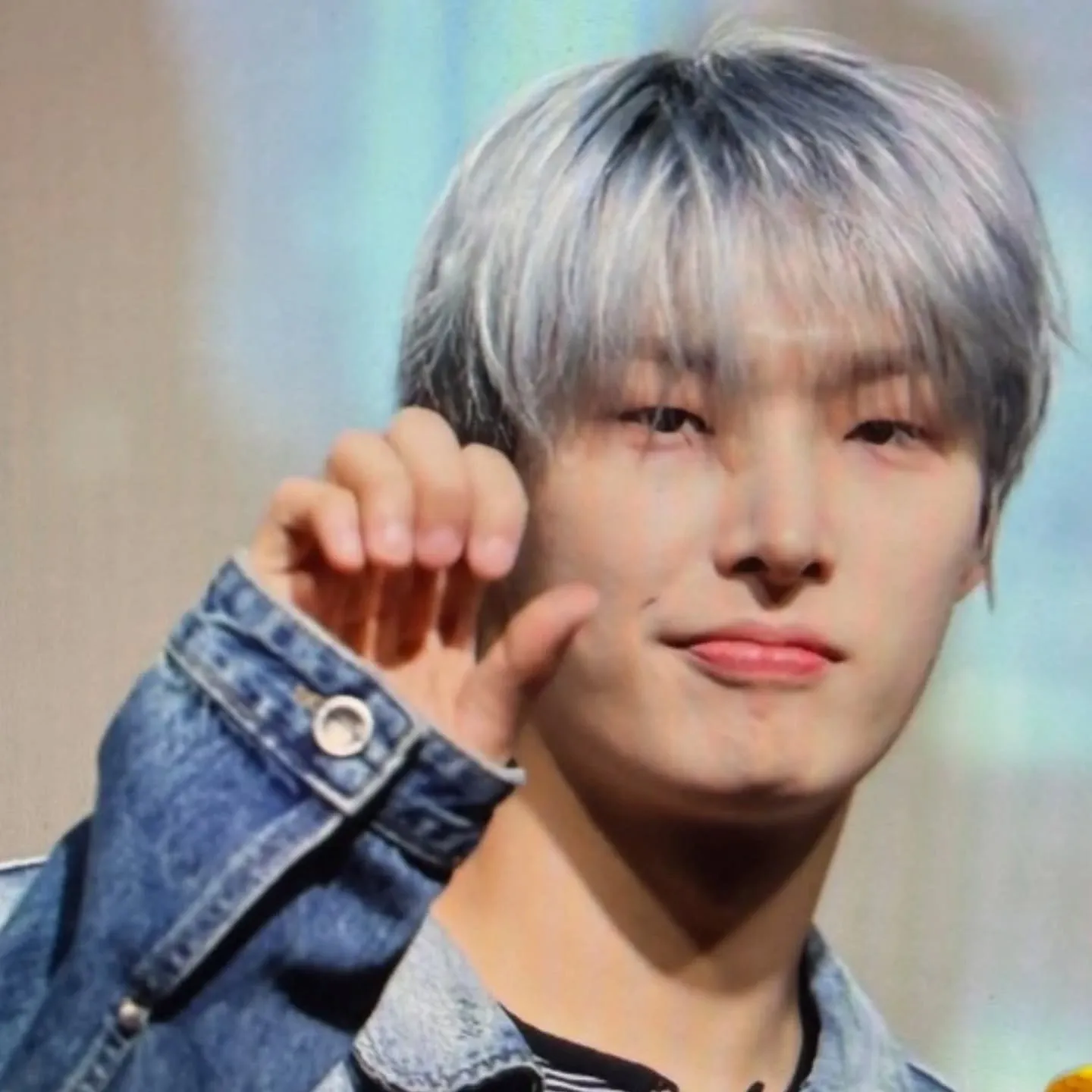 Behind-the-scenes cut of Mingi (ATEEZ)