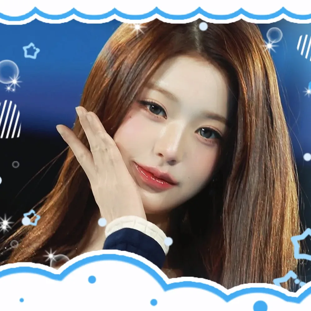 Recent activity shot of Jang Wonyoung (IVE)