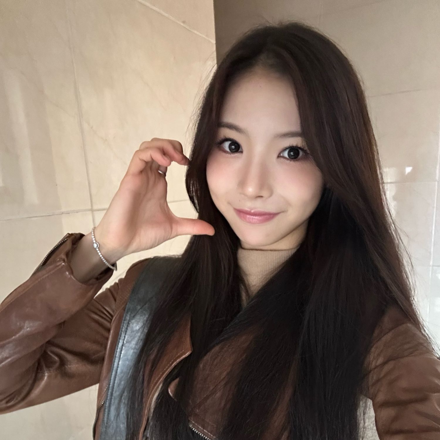 Foto terbaru SECRET NUMBER