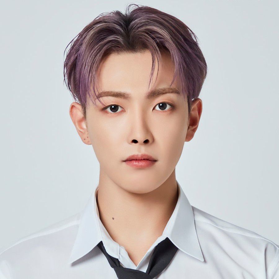 ATEEZの最近の活動写真