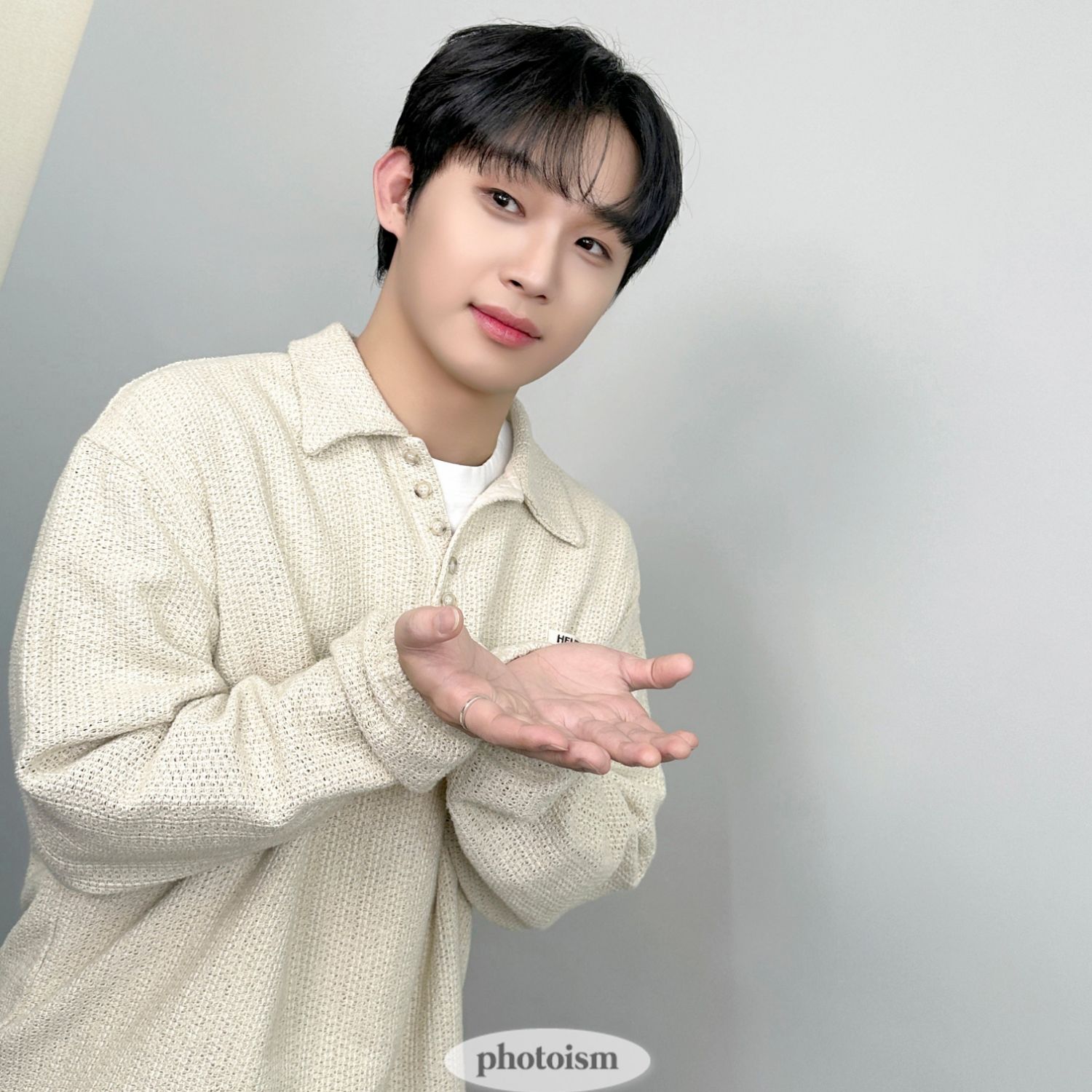 A moment captured by Lim Hyunsik (BTOB)'s fan