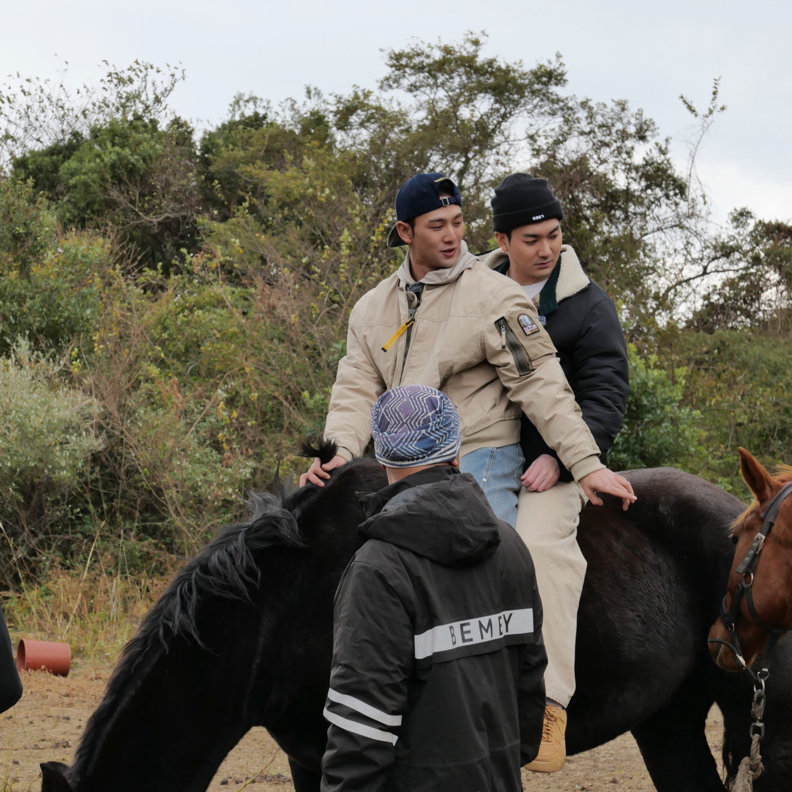 백호 최근 활동샷