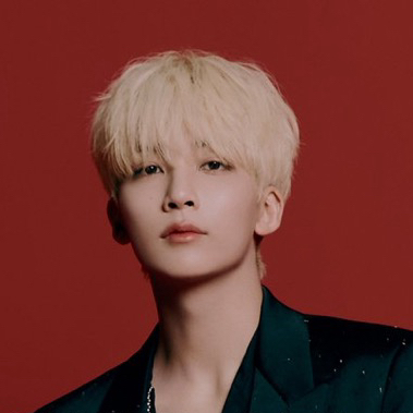 A moment captured by Jeonghan (SEVENTEEN)'s fan