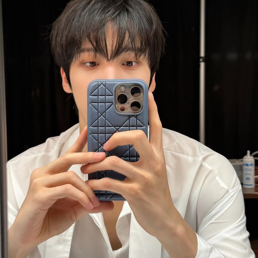 ATEEZの舞台裏ショット