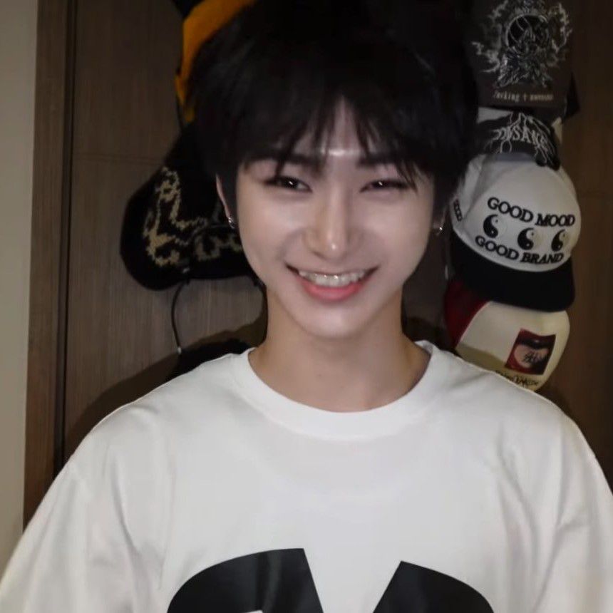 Behind-the-scenes cut of Zhou Anxin (ALPHA DRIVE ONE)