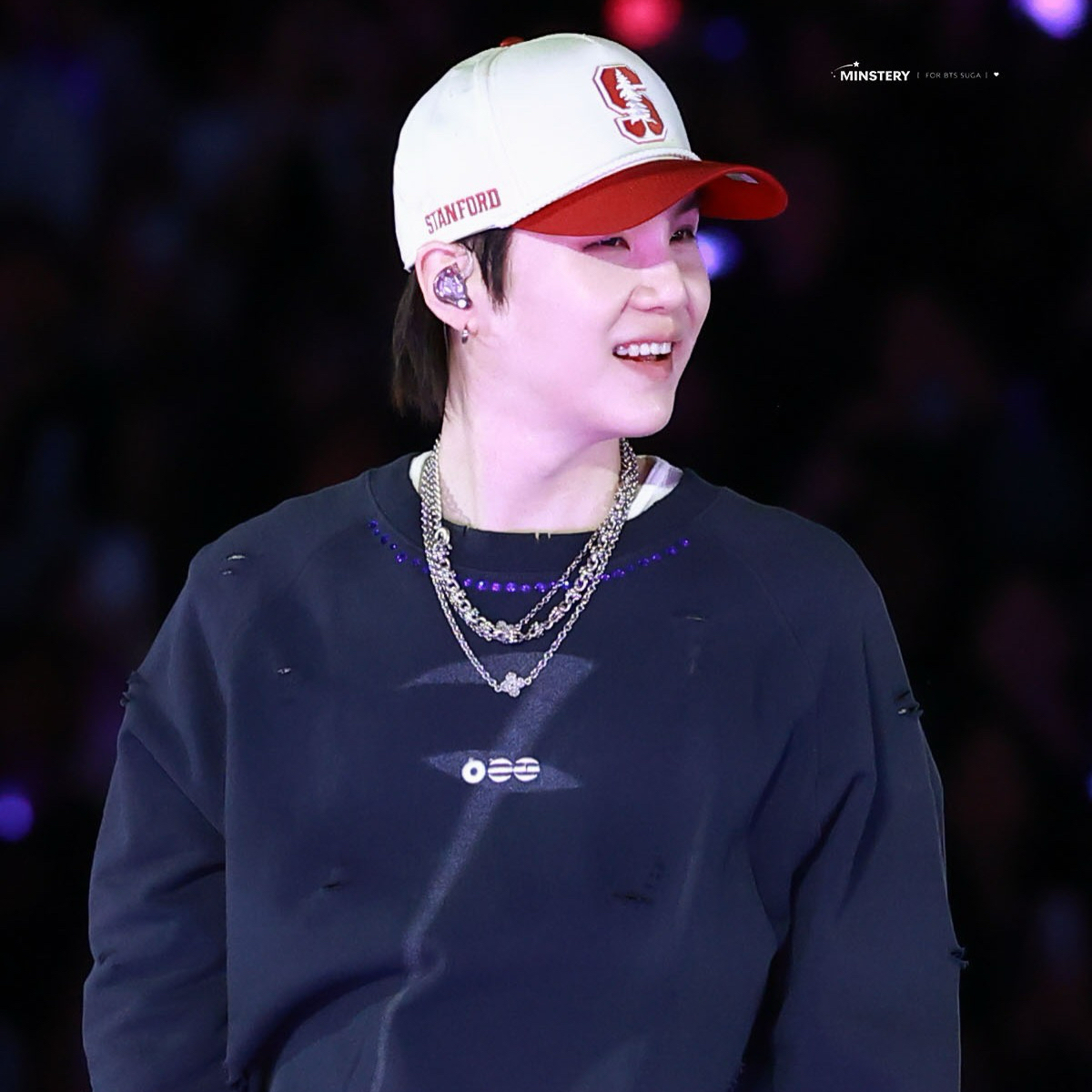 Potret di balik layar SUGA (BTS)