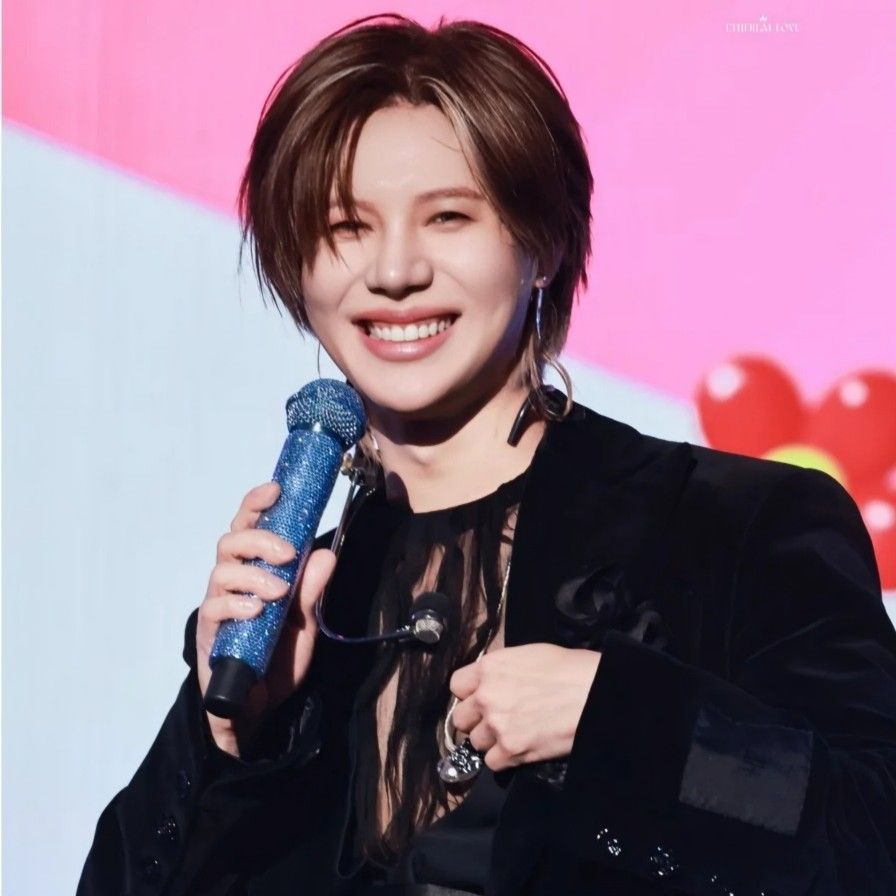 Recent activity shot of Taemin (SHINee)