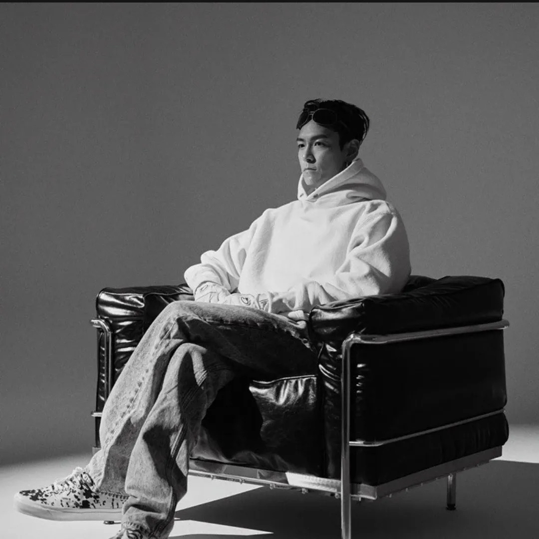 Behind-the-scenes cut of T.O.P