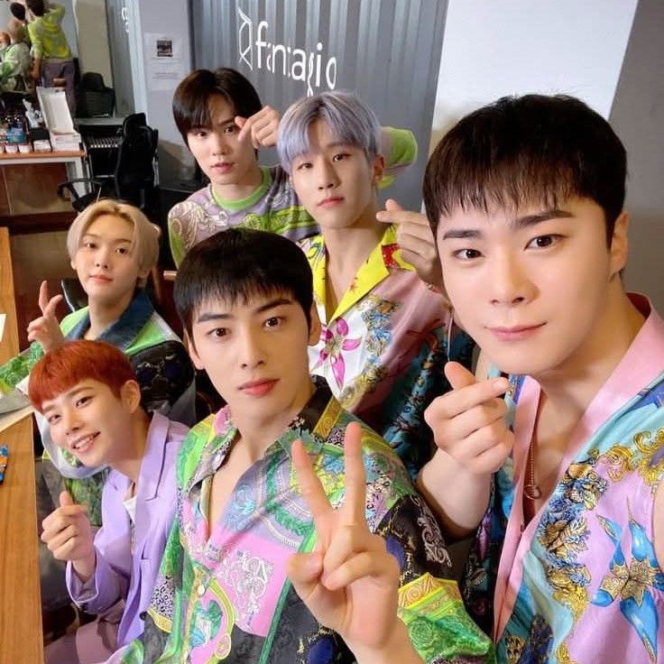 ASTRO的幕後花絮