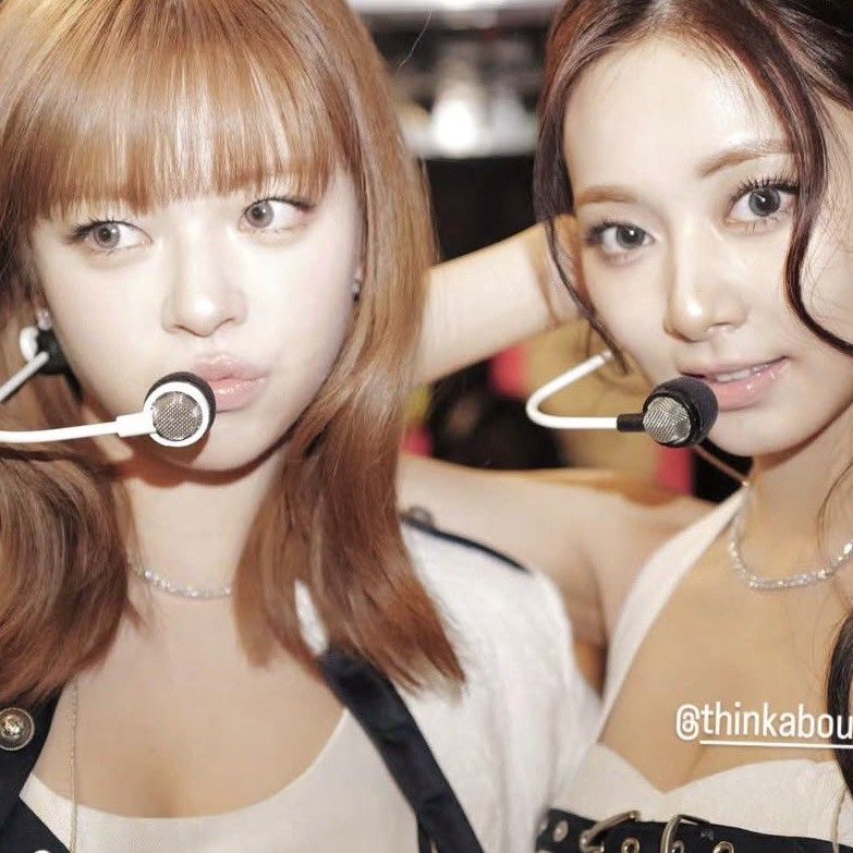 TWICE의 최신 사진