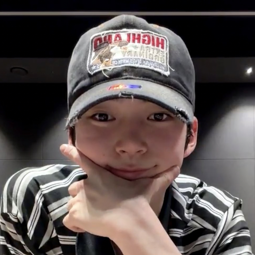 Recent activity shot of Sung Hanbin (ZEROBASEONE)