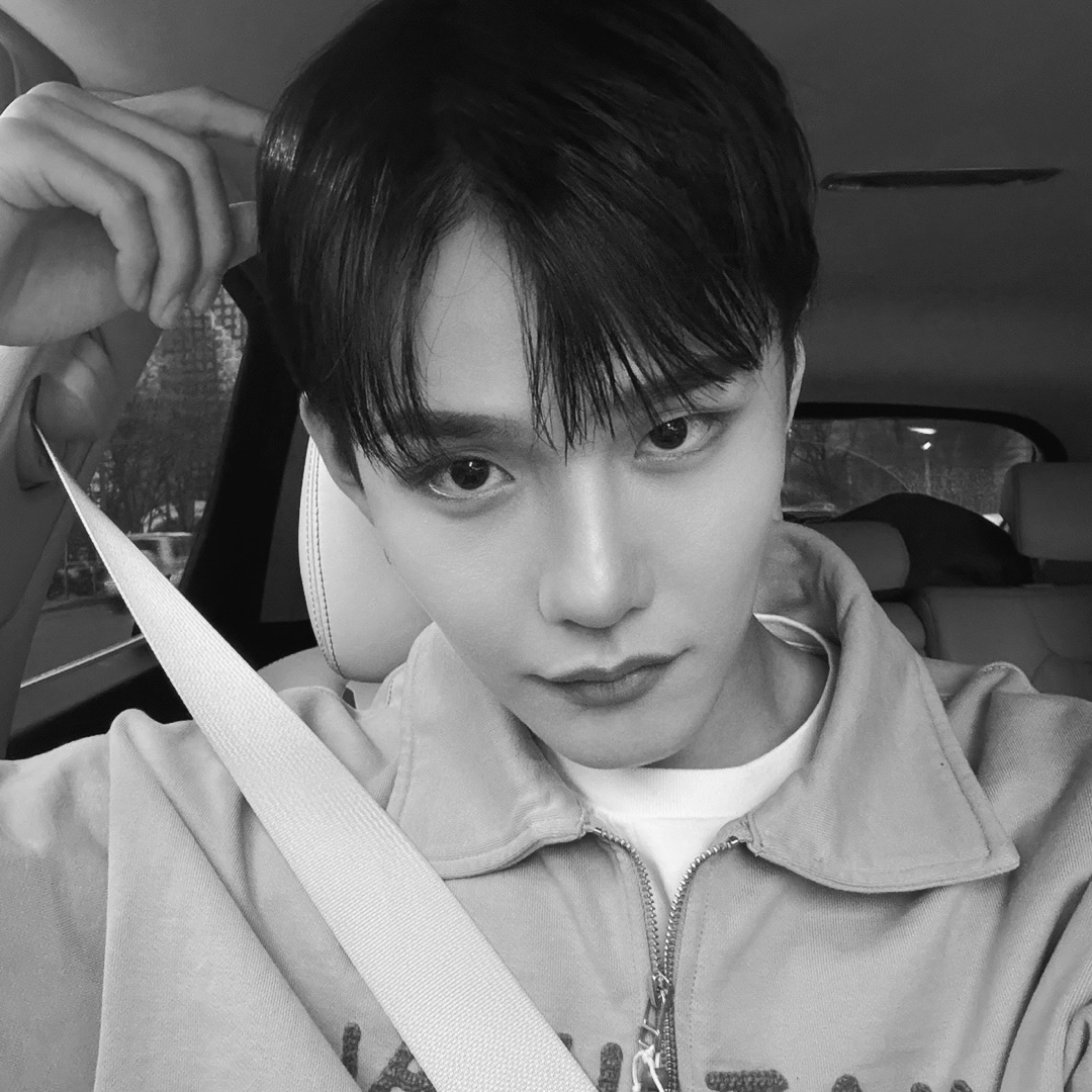 Recent activity shot of Seunghun (CIX)