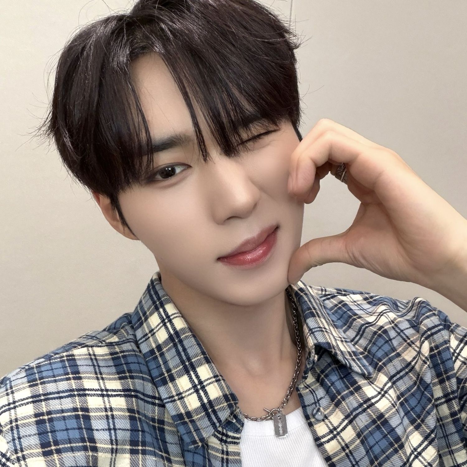 A moment captured by Kim Junseo (ALPHA DRIVE ONE)'s fan