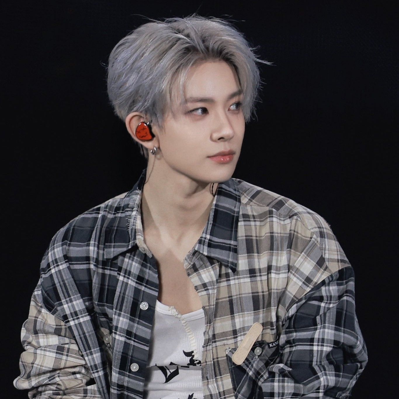 Recent activity shot of Heeseung