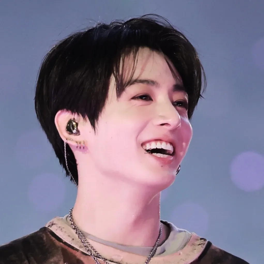 정국 (방탄소년단)의 최신 사진