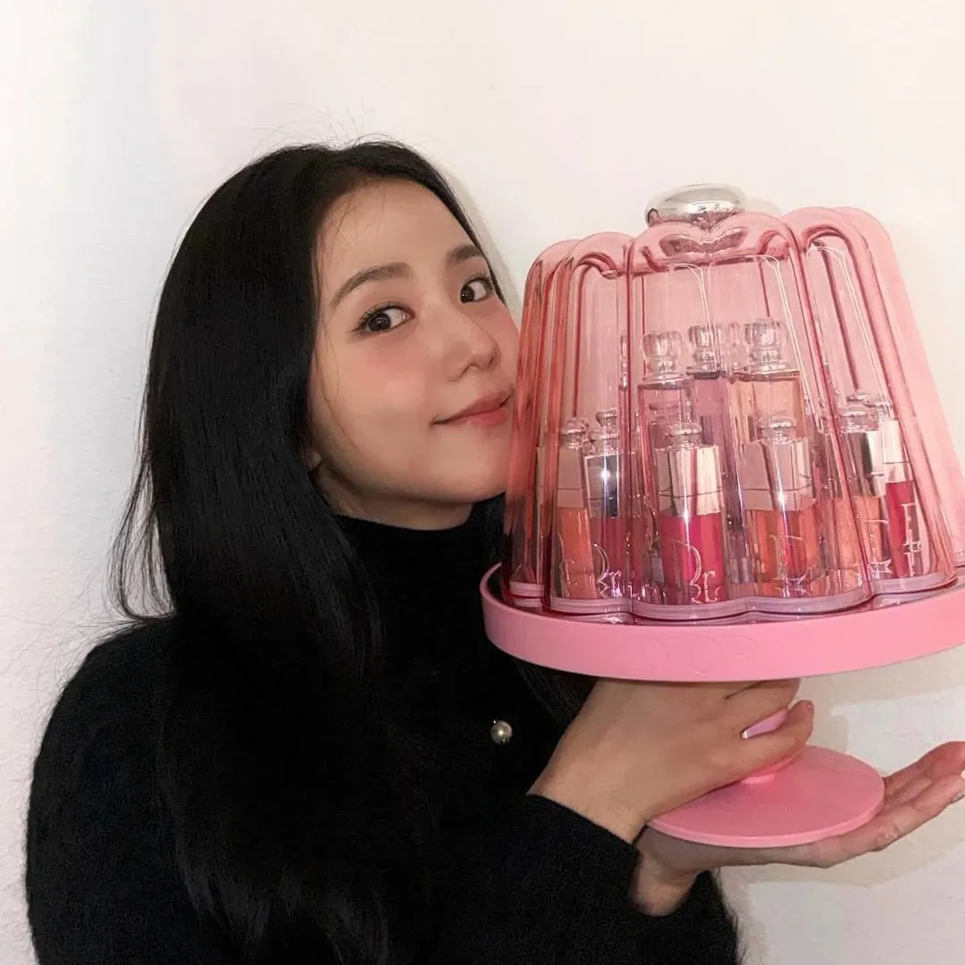 Foto aktivitas terbaru BLACKPINK