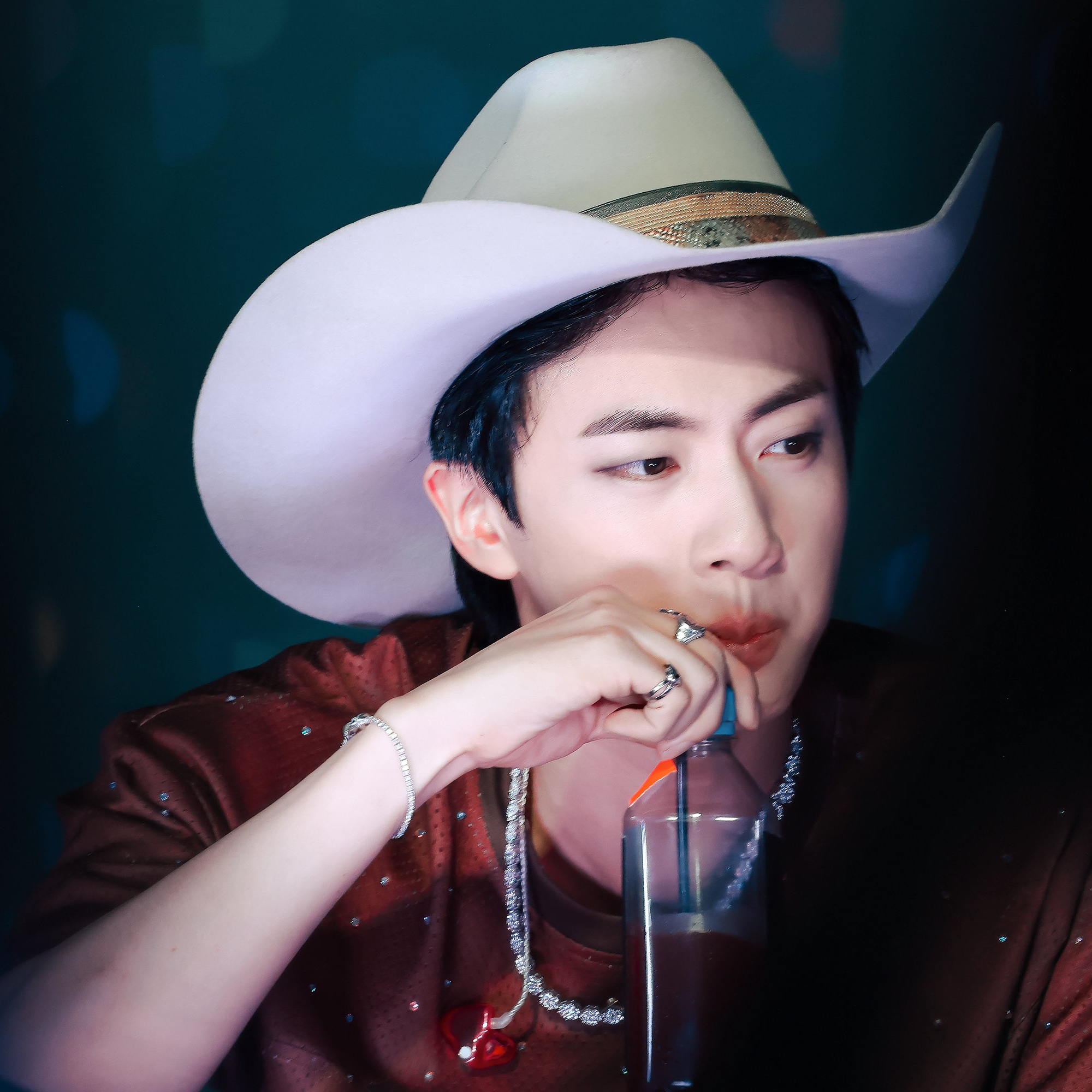 Foto terbaru Jin (BTS)