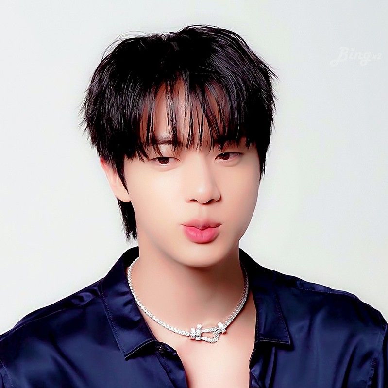 Momen yang diabadikan oleh penggemar Jin (BTS)