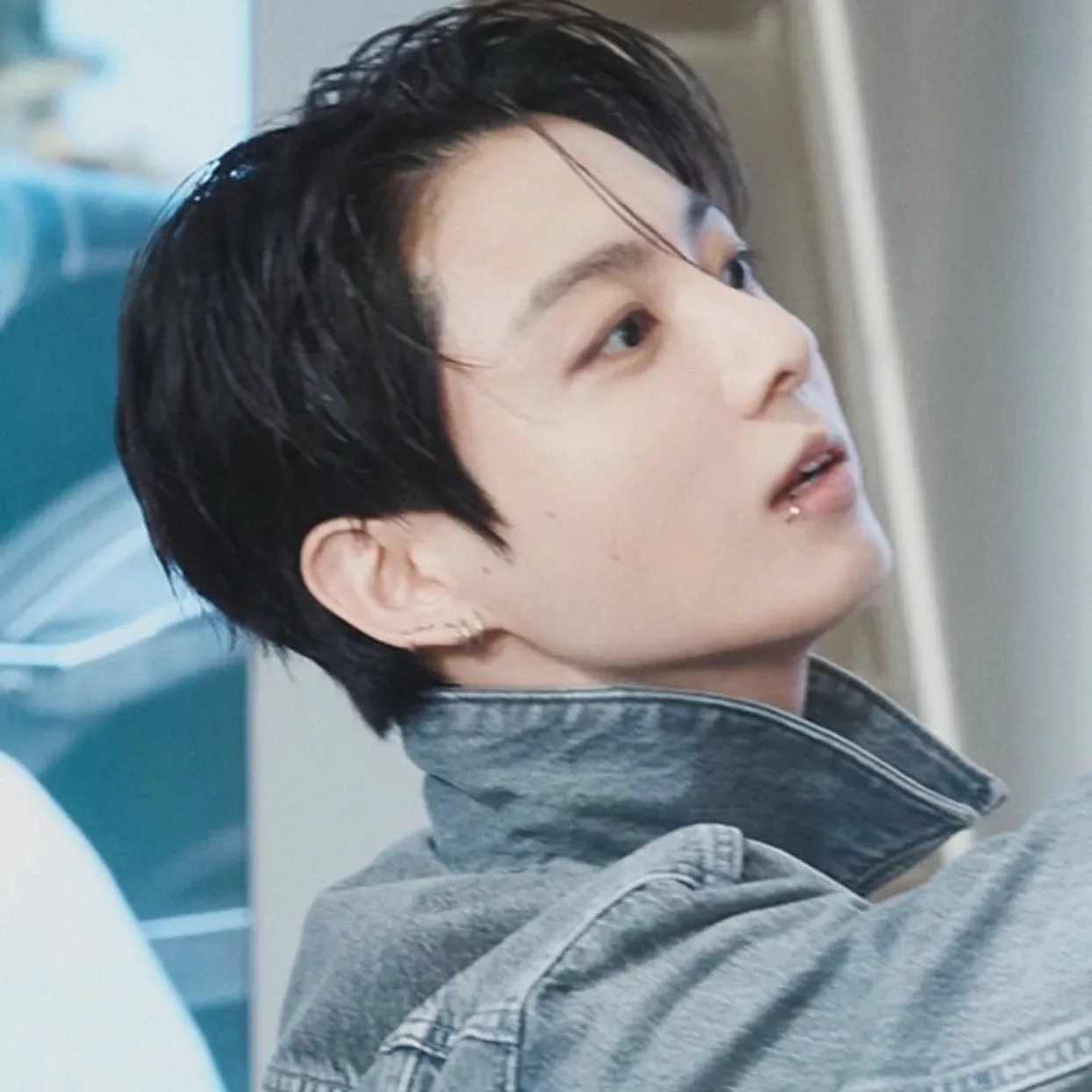 Latest photo of Jungkook (BTS)