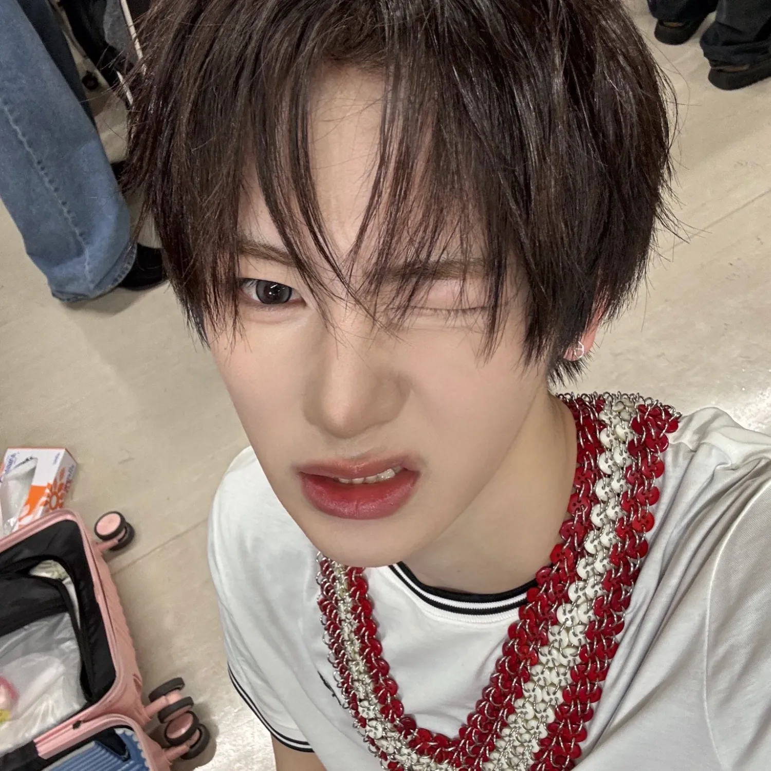 Behind-the-scenes cut of Zhou Anxin (ALPHA DRIVE ONE)