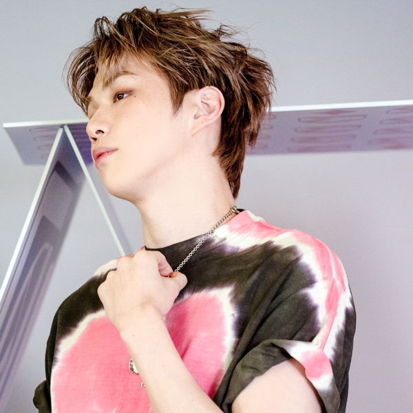 Foto aktivitas terbaru Kang Daniel